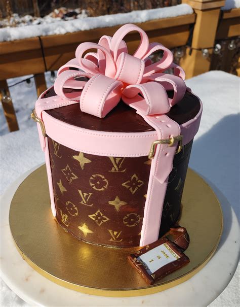 louis vuitton cake designs